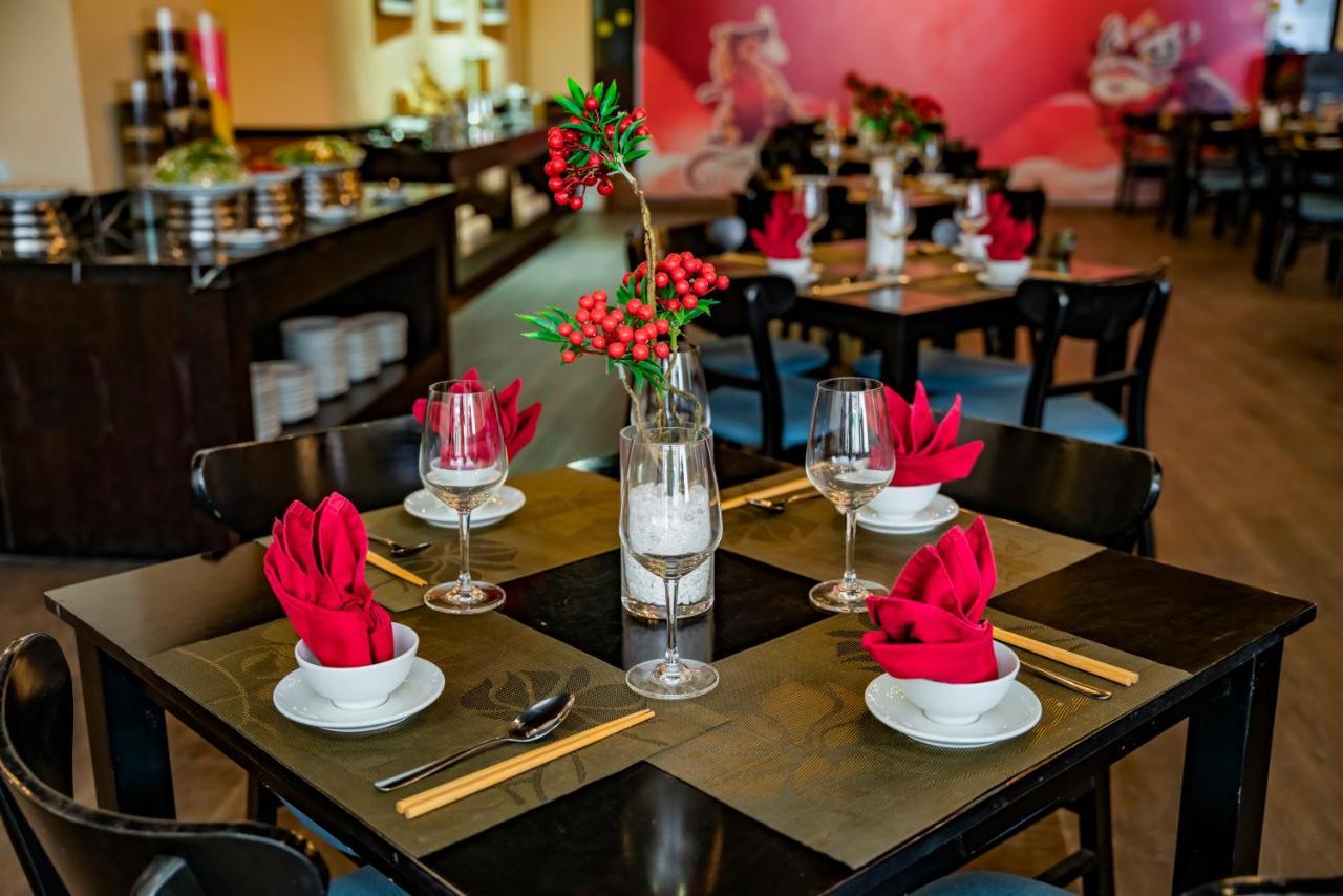 Paralia Hotel Να Τρανγκ Εξωτερικό φωτογραφία